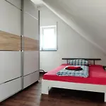 Deluxe Helles Mit Terrasse & Wlan Zw U Frankreich,private Fuer Handwerker * Freiburg im Breisgau