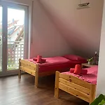 Homestay szállás Deluxe Helle Mit Terrasse & Wlan Zw U Frankreich, Private Fuer Handwerker *