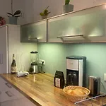 Deluxe Helle Mit Terrasse & Wlan Zw U Frankreich, Private Fuer Handwerker Homestay szállás *