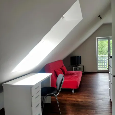 Deluxe Helle Mit Terrasse & Wlan Zw U Frankreich, Private Fuer Handwerker *