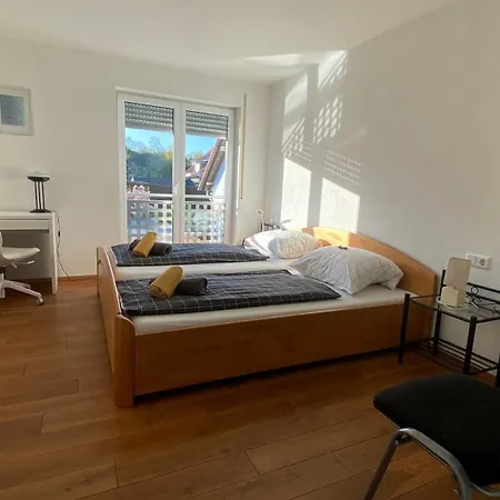 Homestay szállás Deluxe Helle Mit Terrasse & Wlan Zw U Frankreich, Private Fuer Handwerker Freiburg im Breisgau