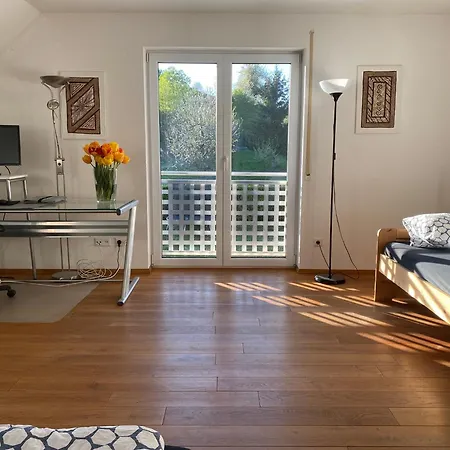 Deluxe Helle Mit Terrasse & Wlan Zw U Frankreich, Private Fuer Handwerker *