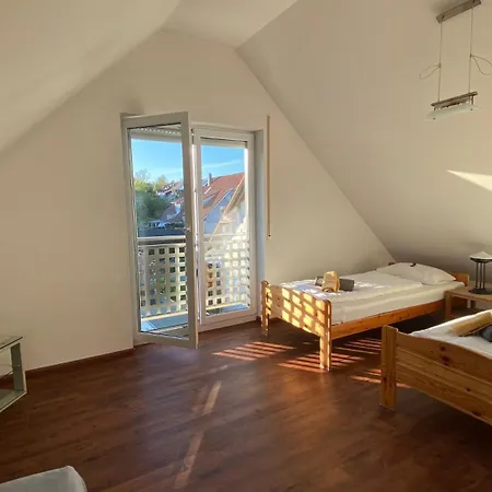 Deluxe Helle Mit Terrasse & Wlan Zw U Frankreich, Private Fuer Handwerker