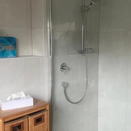 Deluxe Helle Mit Terrasse & Wlan Zw U Frankreich, Private Fuer Handwerker * Fryburg Bryzgowijski