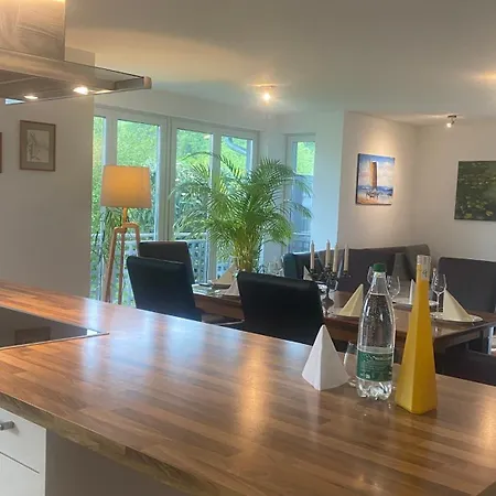Deluxe Helle Mit Terrasse & Wlan Zw U Frankreich, Private Fuer Handwerker *